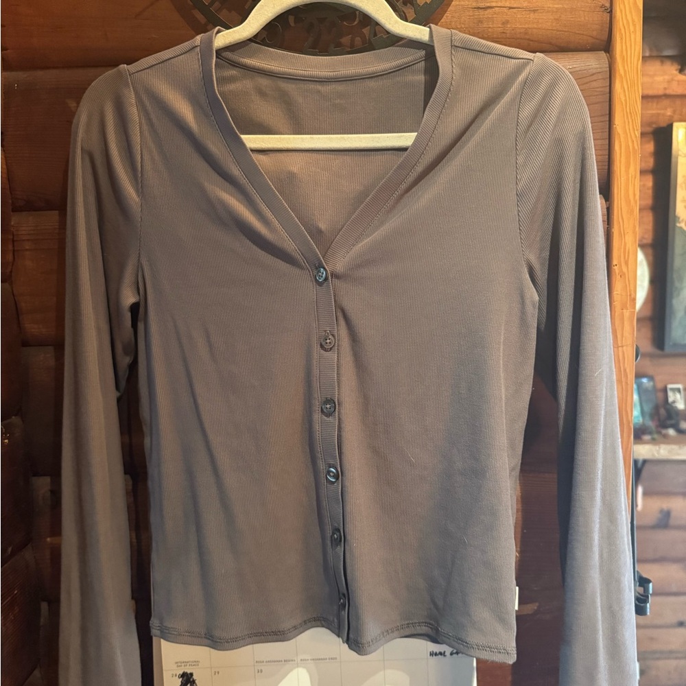 Vuori chia pose cardigan